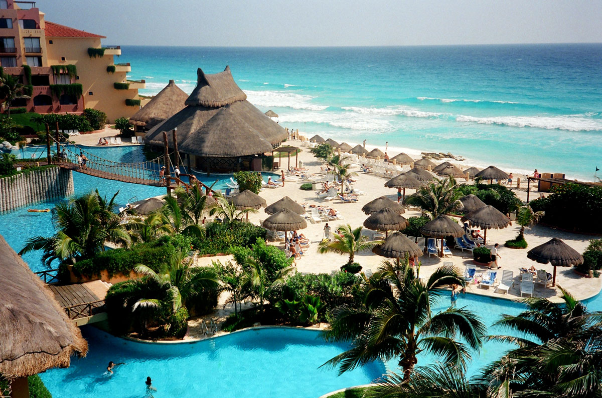 ۶-Cancun-Mexico-2013