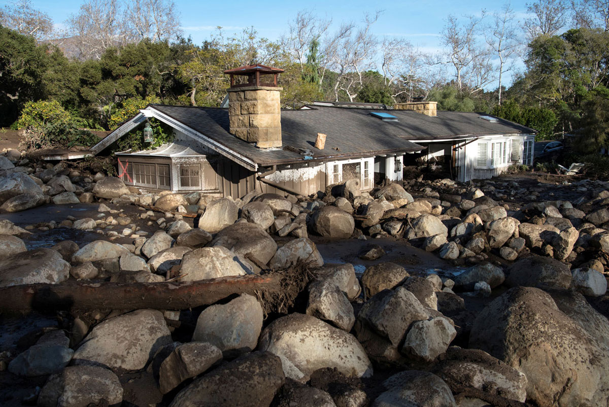 جاری شدن گل‌ رود مرگبار در کالیفرنیا