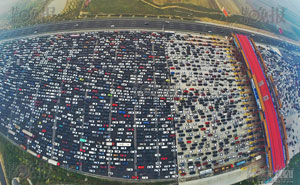 ترافیک ۵۰ لاینی شهر پکن