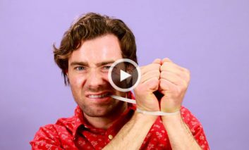 سه روش برای باز کردن دستبند زیپی