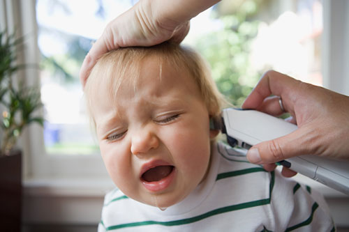 آیا گوش‌درد شما علامت سرماخوردگی است یا عفونت گوش؟
