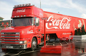 کامیون حمل «کوکا-کولا» محبوب‌ترین وسیله نقلیه مردم بریتانیا
