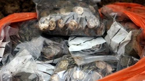 کشف گنجینه سکه‌های متعلق به دوره آنگلوساکسون‌ها در انگستان