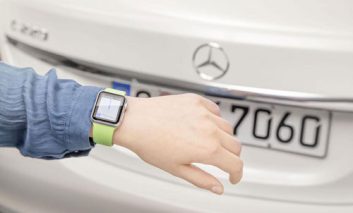 حالا می‌توانید اتومبیل مرسدس-بنز را با ساعت اپل کنترل کنید