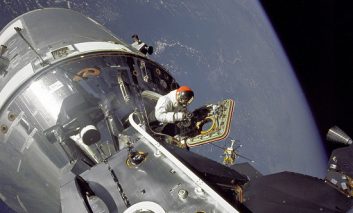 چهل و پنجمین سالگرد پا گذاشتن انسان روی کره ماه