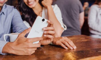 بررسی فوت و فن: HTC One E9 Plus، فبلتی اعلا در بازار میان‌رده‌ها
