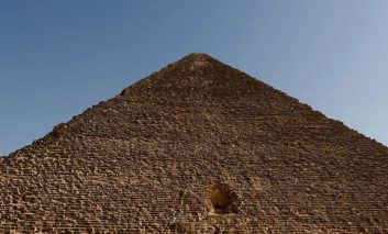 دو حفره در هرم بزرگ جیزه، مصر کشف شد