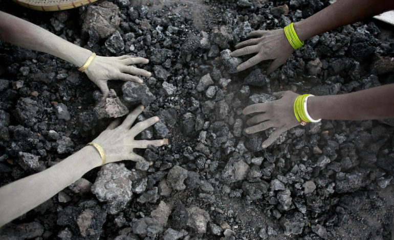 نیم‌نگاهی به وضعیت کنونی صنعت رو به زوال زغال‌سنگ در سطح جهان