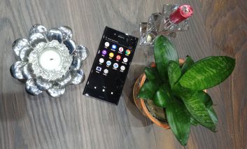 بررسی فوت و فن: Sony Xperia XZ1 ظاهری همچون گذشته، باطنی  آماده رقابت