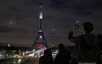 عکاسی از برج ایفل پاریس ممنوع شد!