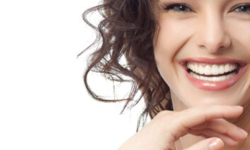کلینیک دندانپزشکی زیبایی چه معیارهایی باید داشته باشد؟