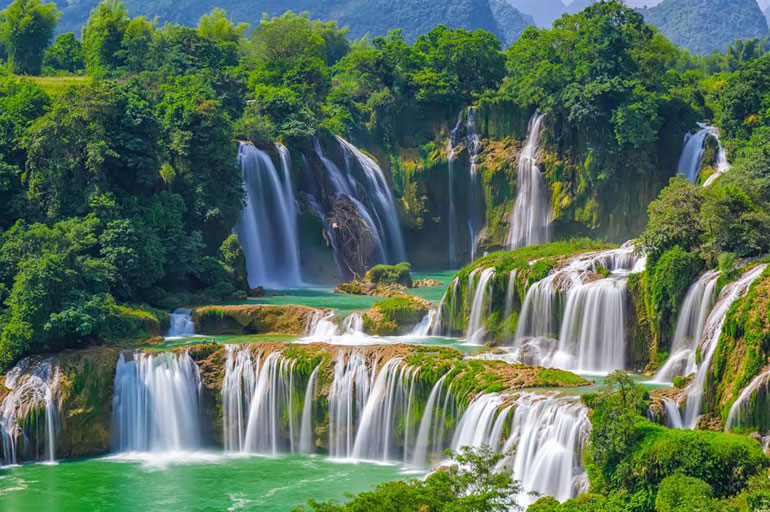 Ban Gioc-Detian Falls, Vietnam and China
