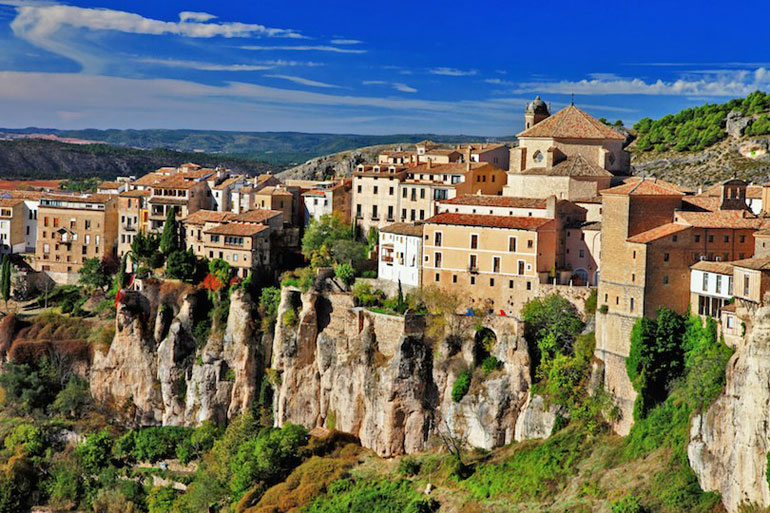 Cuenca شهر قرون وسطایی کوئنکا اسپانیا