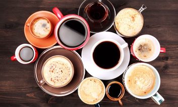 فواید قهوه بیشتر است یا مضرات آن؟