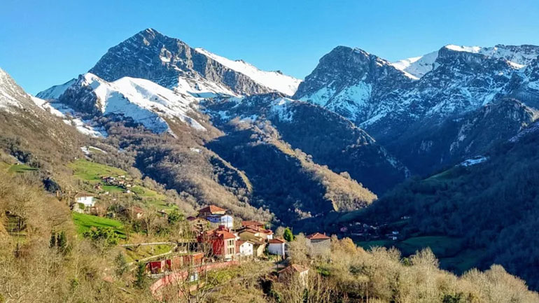 Ponga is in the Cantabrian Mountains.Canva