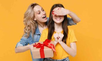 بهترین هدیه تولد برای خانم ها چیست؟