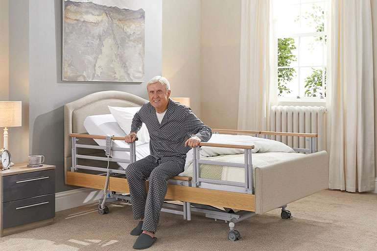 تخت سالمندان با زیر تشکی قابل تنظیم