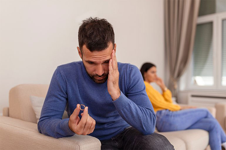 تشخیص طلاق عاطفی