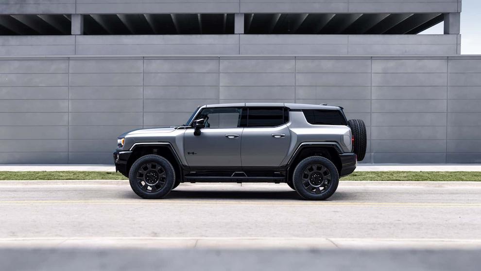 Hummer EV