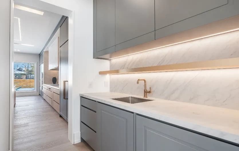 لاین نوری کنجی