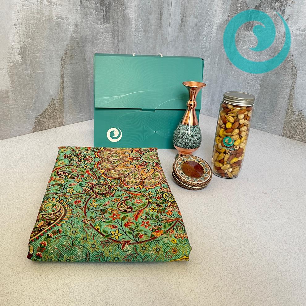 هدیه سازمانی شب یلدا با آجیل