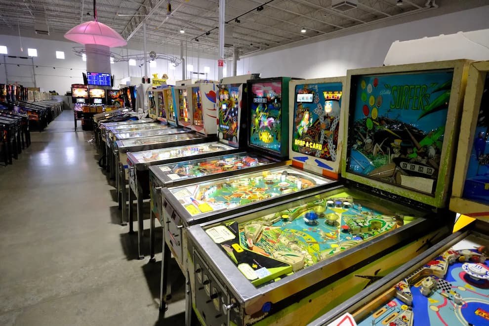 Fujifilm-X-T30-III-sample-photos-pinball