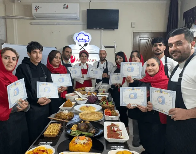 آموزشگاه پریسا پارسی